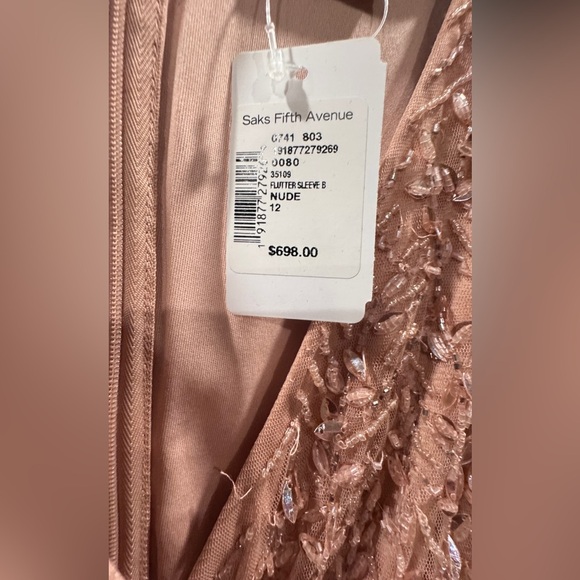 MAC DUGGAL
Pink Embellished Flutter Sleeve Gown 35109 - Picture 4 of 7